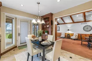 262 Greenbriar Estates Dr, Des Peres, MO 63122 - Photo 21