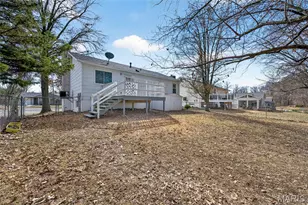 11953 Meadow Run Ct, Maryland Heights, MO 63043 - Photo 39