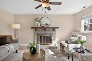 11953 Meadow Run Ct, Maryland Heights, MO 63043 - Photo 29