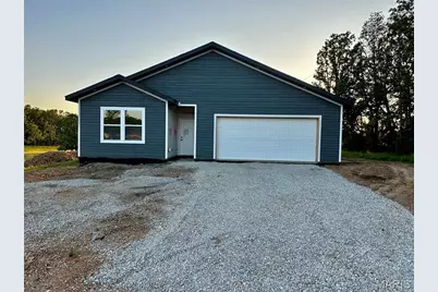 2043 Kay Avenue, Lebanon, MO 65536 - Photo 1