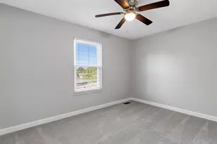 1221 Newport Landing Dr, Fenton, MO 63026 - Photo 23