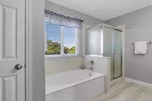 1221 Newport Landing Dr, Fenton, MO 63026 - Photo 21