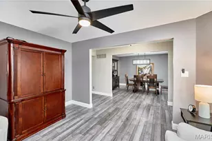 1319 Oak Borough Dr, Ballwin, MO 63021 - Photo 9