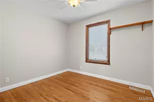 3588 Eileen Ann Dr, Saint Louis, MO 63129 - Photo 17