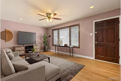 3588 Eileen Ann Drive, Saint Louis, MO 63129 - Photo 3