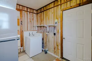 274 Starhawk St, Bourbon, MO 65441 - Photo 17