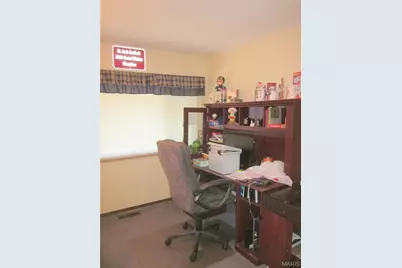 1540 Hialeah Place, Florissant, MO 63033 - Photo 13