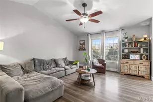 1016 Stonewick Ct, Herculaneum, MO 63048 - Photo 13