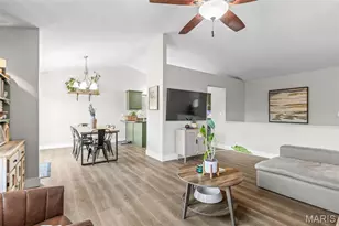 1016 Stonewick Ct, Herculaneum, MO 63048 - Photo 15