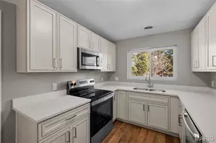 961 Briarwood Ln, University City, MO 63130 - Photo 15