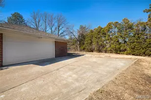 961 Briarwood Ln, University City, MO 63130 - Photo 37