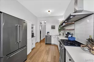 2520 California Ave, Saint Louis, MO 63104 - Photo 13