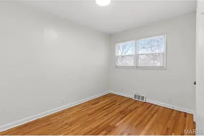 55 La Venta Drive, Florissant, MO 63031 - Photo 9