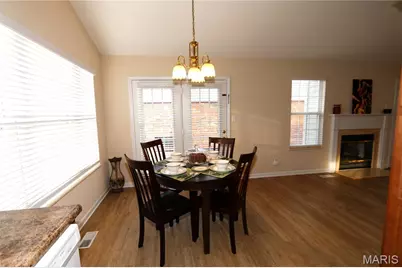853 Du Pre Court, Saint Peters, MO 63376 - Photo 11