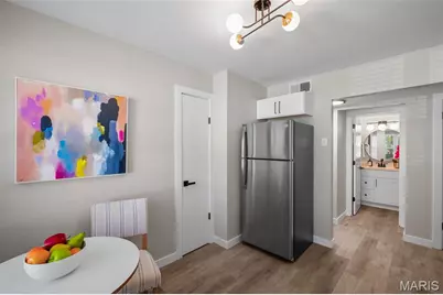 621 Highland Park Drive #G, Chesterfield, MO 63017 - Photo 9