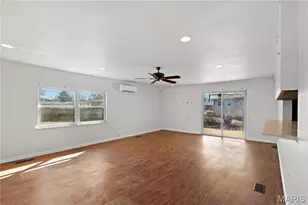 2150 Collier Dr, Florissant, MO 63031 - Photo 11