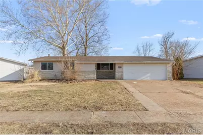 2150 Collier Drive, Florissant, MO 63031 - Photo 1