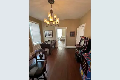 568 Madison Street, Saint Charles, MO 63301 - Photo 3