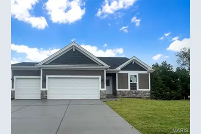 177 Hank's Close #177 STB, Washington, MO 63090 - Photo 1