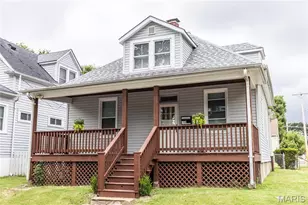 711 Erskine Ave, Unincorporated, MO 63125 - Photo 1