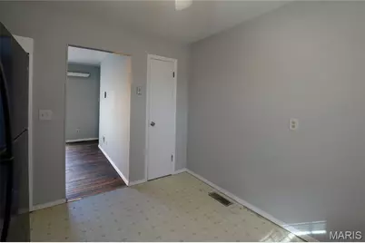 1835 Ardmore Drive, Florissant, MO 63033 - Photo 17