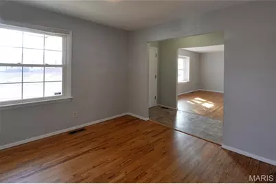 1835 Ardmore Drive, Florissant, MO 63033 - Photo 11