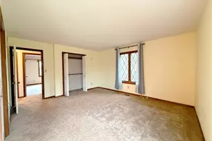 566 Country Ln, Sullivan, MO 63080 - Photo 13