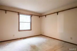 566 Country Ln, Sullivan, MO 63080 - Photo 17