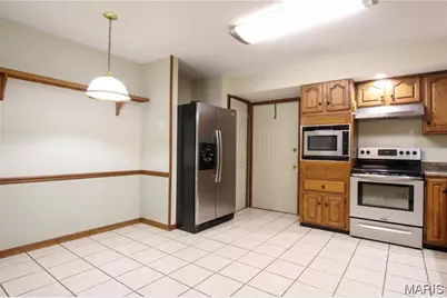 566 Country Lane, Sullivan, MO 63080 - Photo 9