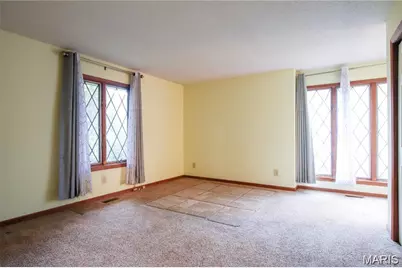 566 Country Lane, Sullivan, MO 63080 - Photo 13