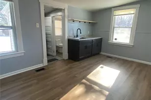 8539 Robin Ave, Saint Louis, MO 63147 - Photo 3