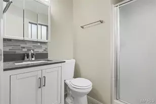 2627 SE Bruno Ave, Saint Louis, MO 63114 - Photo 9