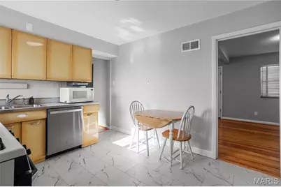 424 Tiffany Drive, Saint Louis, MO 63123 - Photo 7