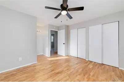 10430 Castle Drive, Saint Louis, MO 63136 - Photo 11