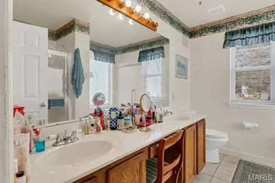 16328 Hampden Place, Florissant, MO 63034 - Photo 19