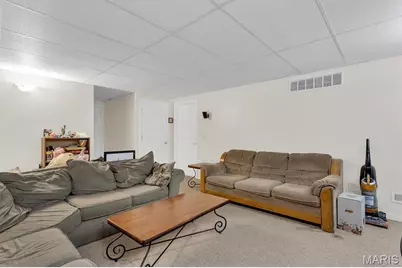 16328 Hampden Place, Florissant, MO 63034 - Photo 31