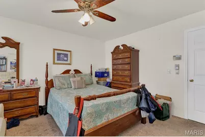 16328 Hampden Place, Florissant, MO 63034 - Photo 17