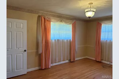 7654 Paragon Circle, Grantwood Village, MO 63123 - Photo 21