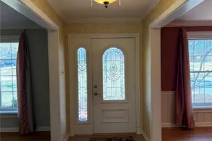 7654 Paragon Cir, Grantwood Village, MO 63123 - Photo 3