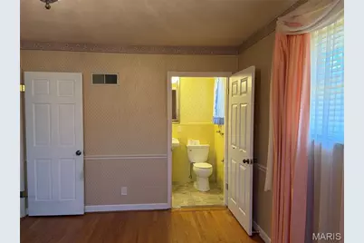 7654 Paragon Circle, Grantwood Village, MO 63123 - Photo 23