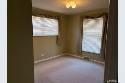 7654 Paragon Circle, Grantwood Village, MO 63123 - Photo 25