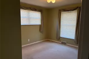 7654 Paragon Cir, Grantwood Village, MO 63123 - Photo 25