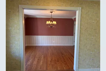 7654 Paragon Circle, Grantwood Village, MO 63123 - Photo 13