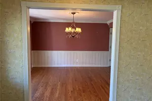 7654 Paragon Cir, Grantwood Village, MO 63123 - Photo 13