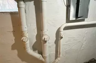 2708 Old Hanley, Saint Louis, MO 63114 - Photo 31