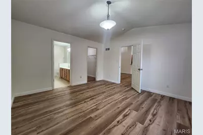 3642 Candlewyck Green Court, Florissant, MO 63034 - Photo 9