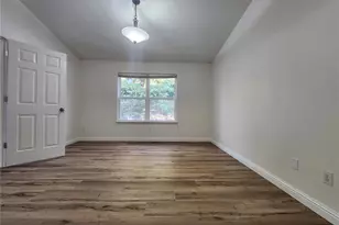 3642 Candlewyck Green Ct, Florissant, MO 63034 - Photo 19