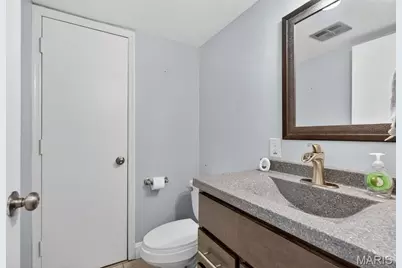 4262 Eiffel Drive, St George, MO 63125 - Photo 9