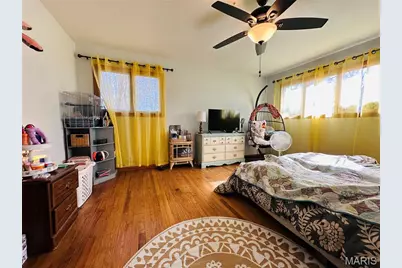 515 W James Boulevard, St James, MO 65559 - Photo 9