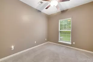 6411 Brookfield Ct, Saint Louis, MO 63129 - Photo 13